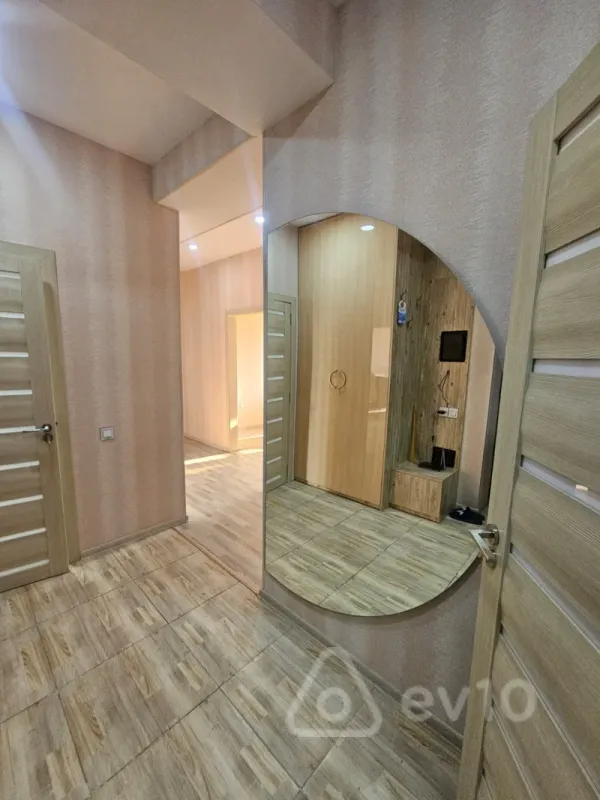 Kirayə verilir 3 otaqlı yeni tikili 125 m²