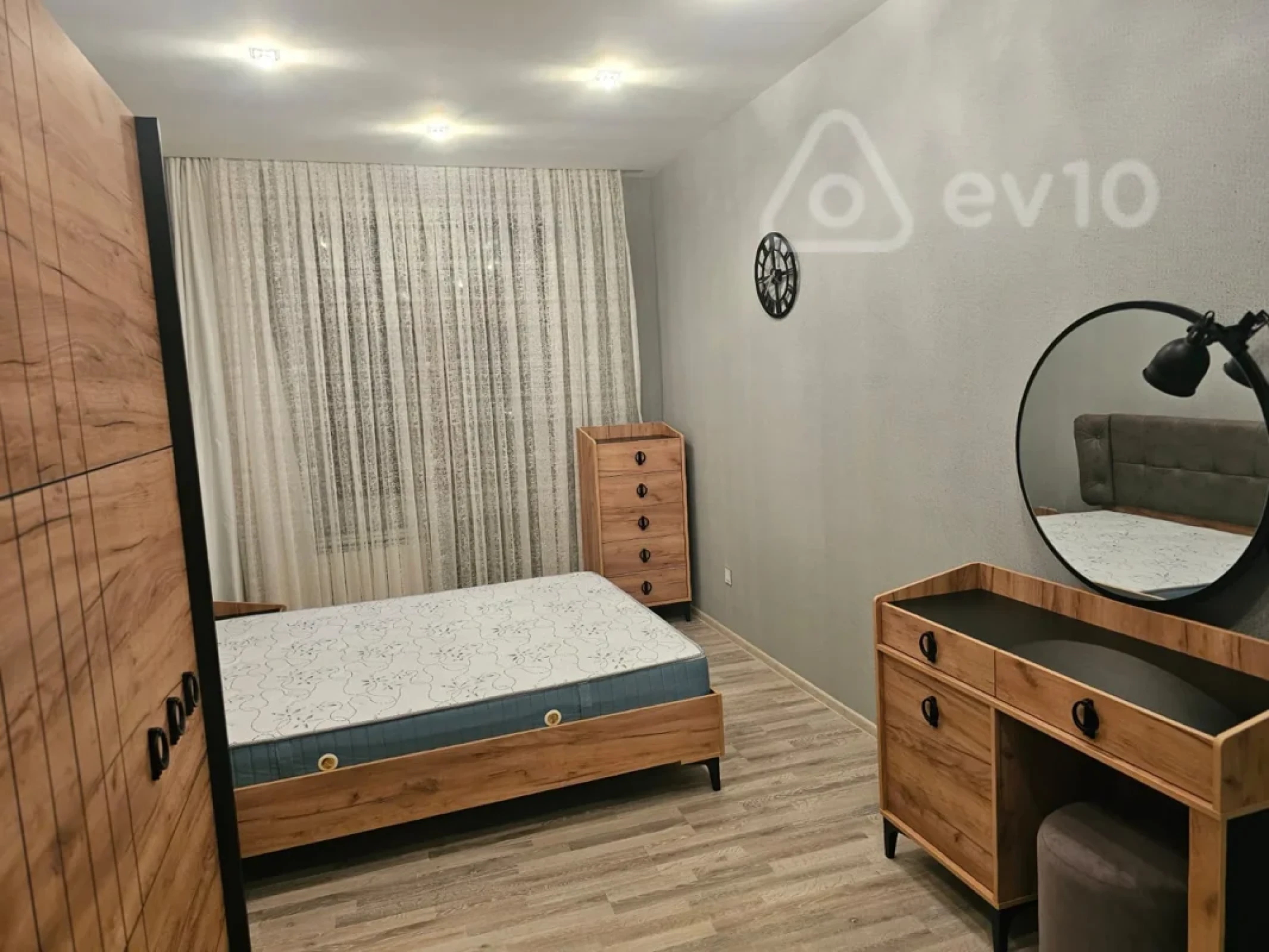 Kirayə verilir 3 otaqlı yeni tikili 125 m²