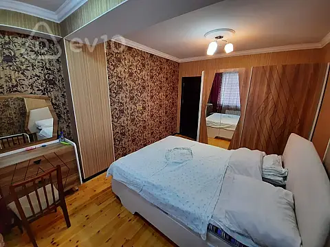 Kirayə verilir 3 otaqlı yeni tikili 110 m²