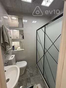 Kirayə verilir 2 otaqlı yeni tikili 60 m²