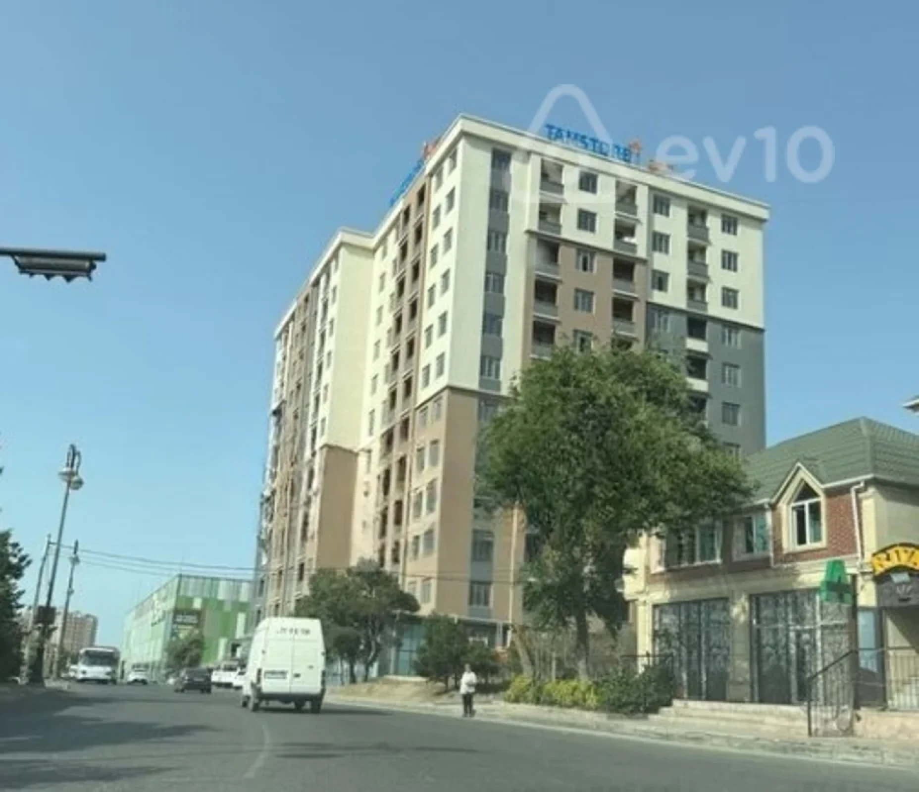 Kirayə verilir 2 otaqlı yeni tikili 60 m²