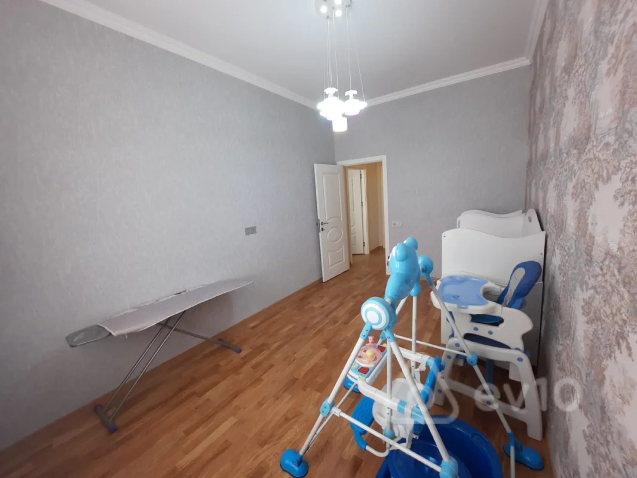 Kirayə verilir 3 otaqlı yeni tikili 100 m²