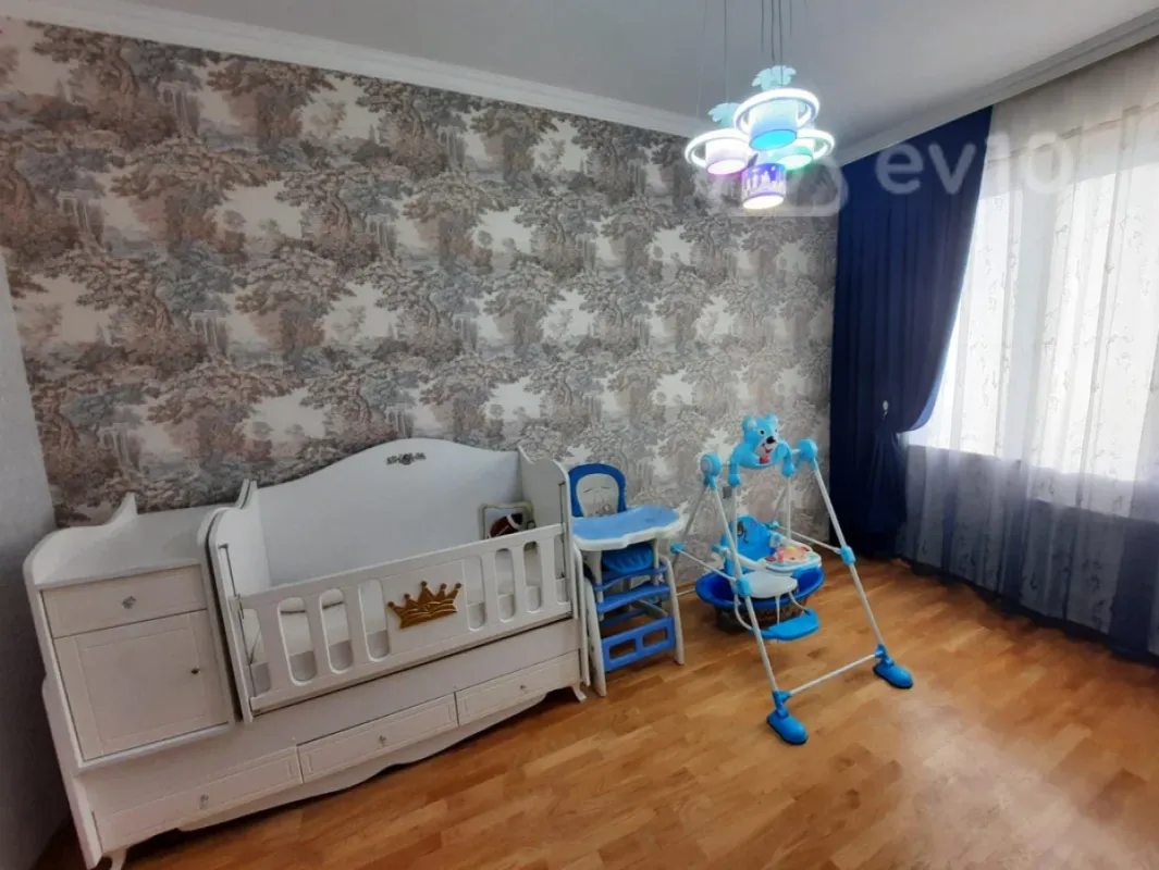 Kirayə verilir 3 otaqlı yeni tikili 100 m²