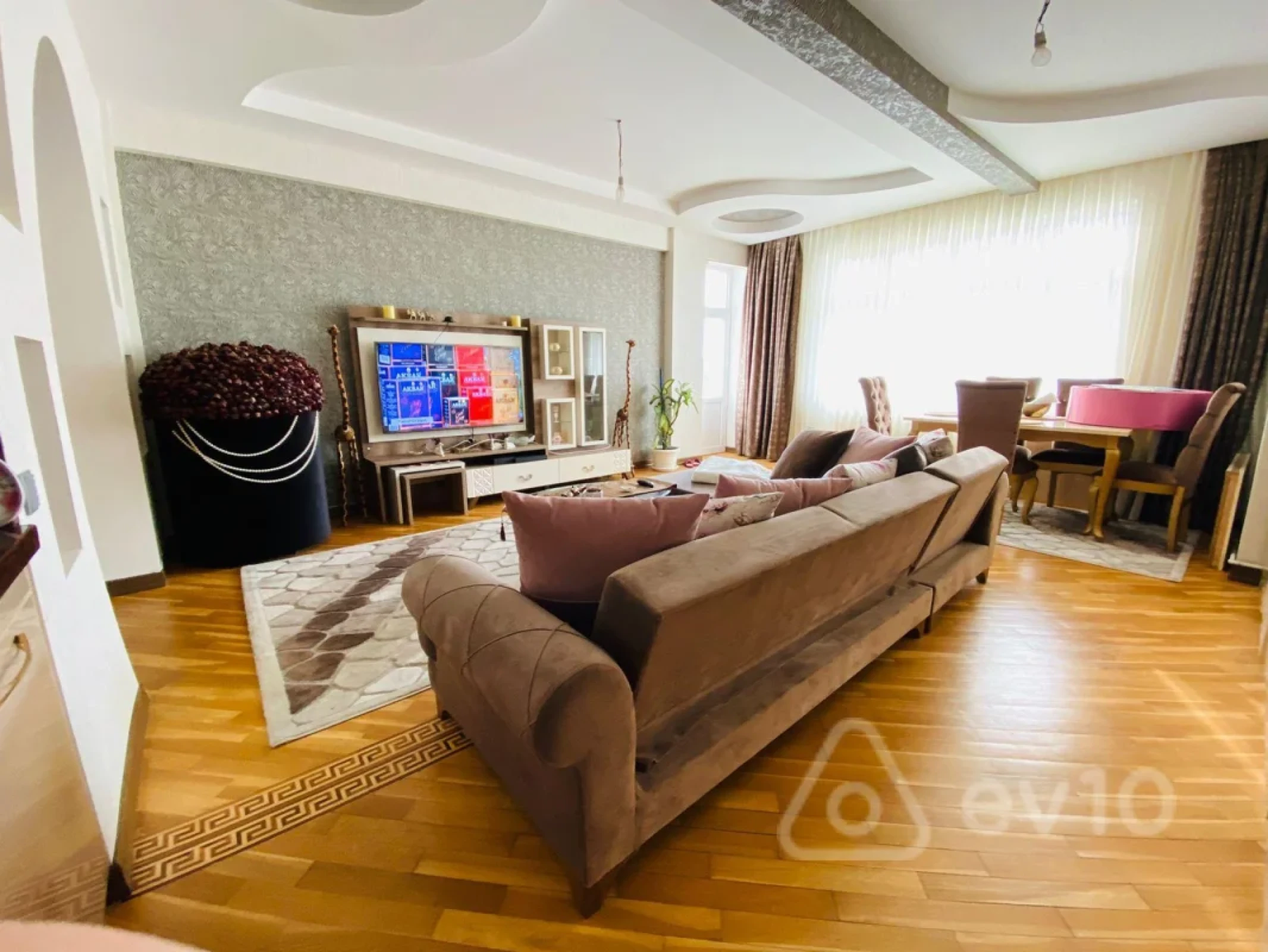 Satılır 3 otaqlı yeni tikili 95 m²