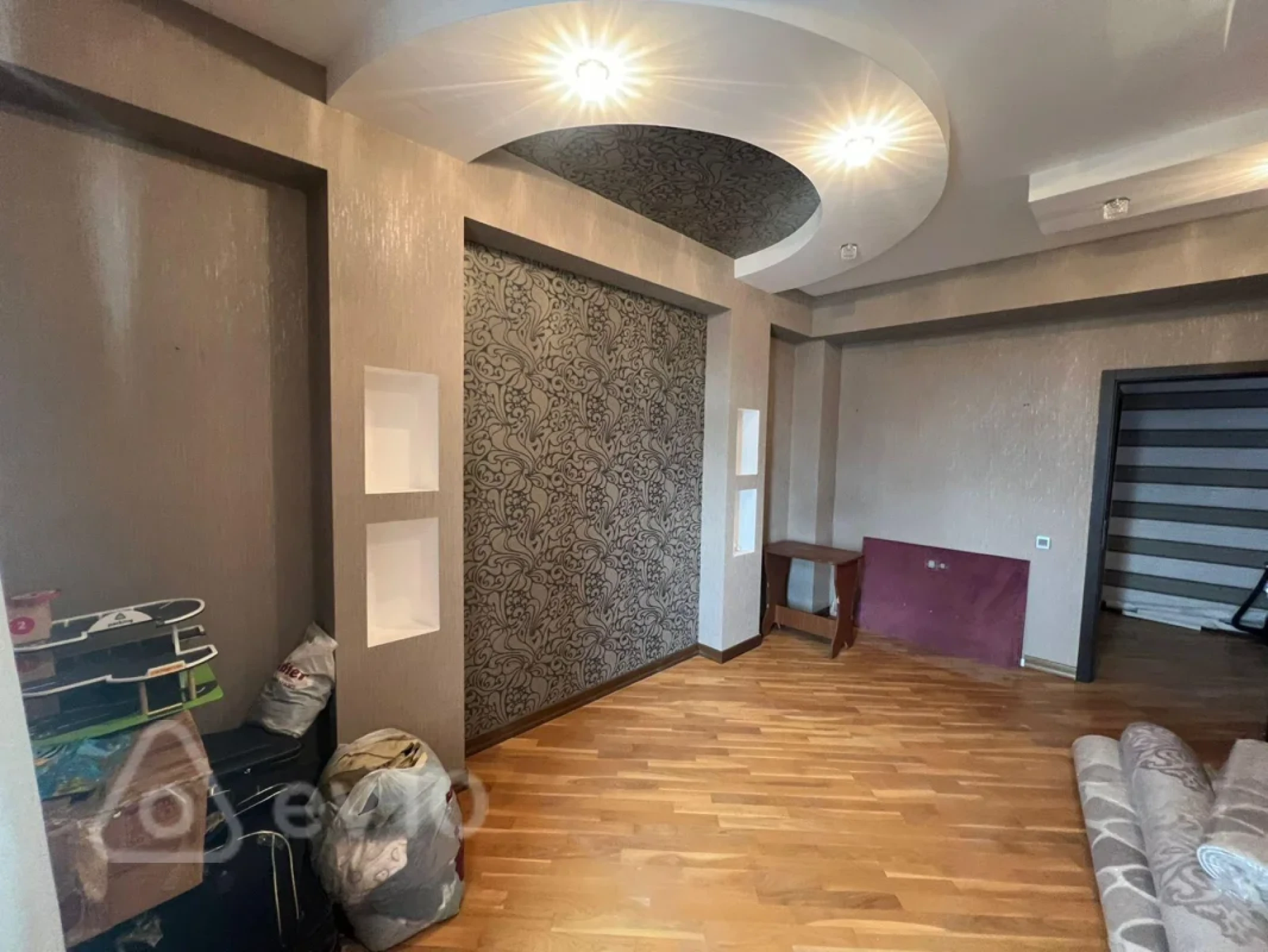 Satılır 3 otaqlı yeni tikili 95 m²