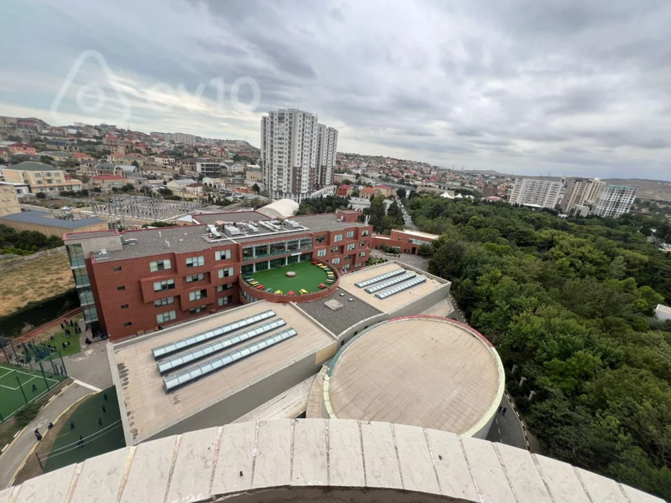 Satılır 3 otaqlı yeni tikili 95 m²