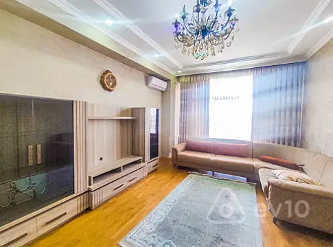 Kirayə verilir 2 otaqlı yeni tikili 75 m²