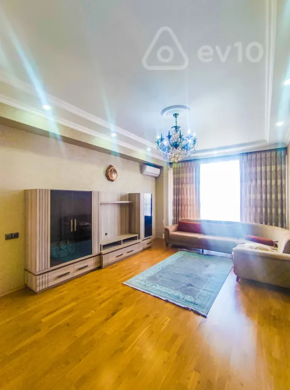 Kirayə verilir 2 otaqlı yeni tikili 75 m²
