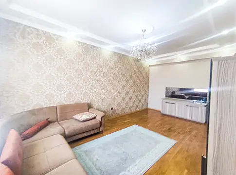 Kirayə verilir 2 otaqlı yeni tikili 75 m²