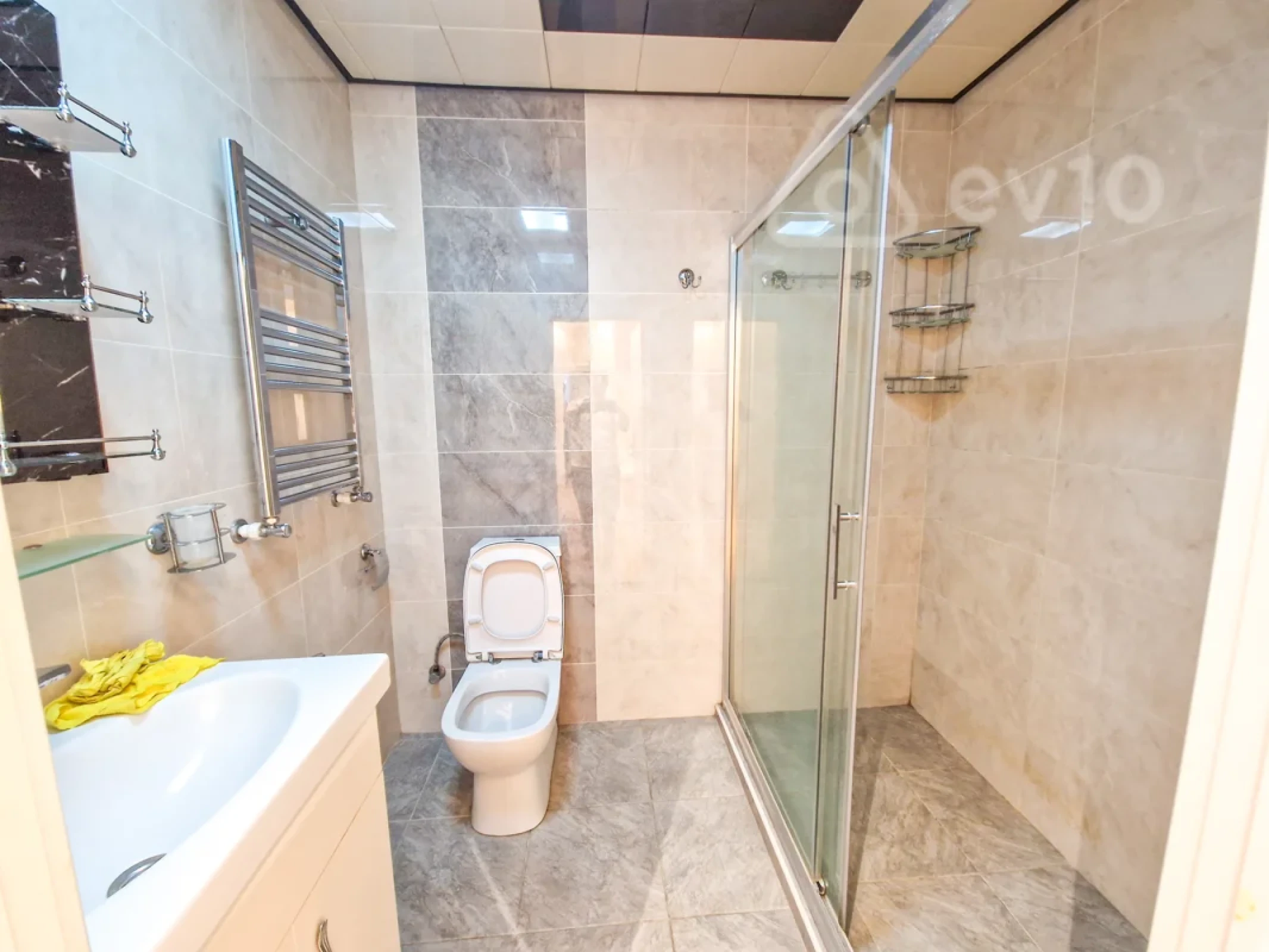 Kirayə verilir 3 otaqlı yeni tikili 100 m²