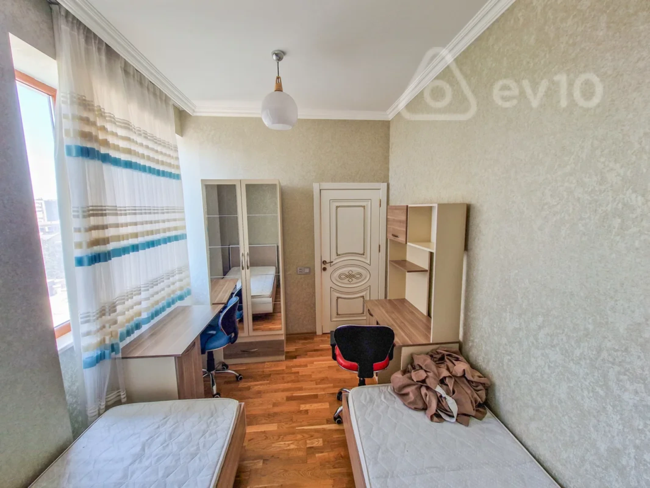 Kirayə verilir 3 otaqlı yeni tikili 100 m²