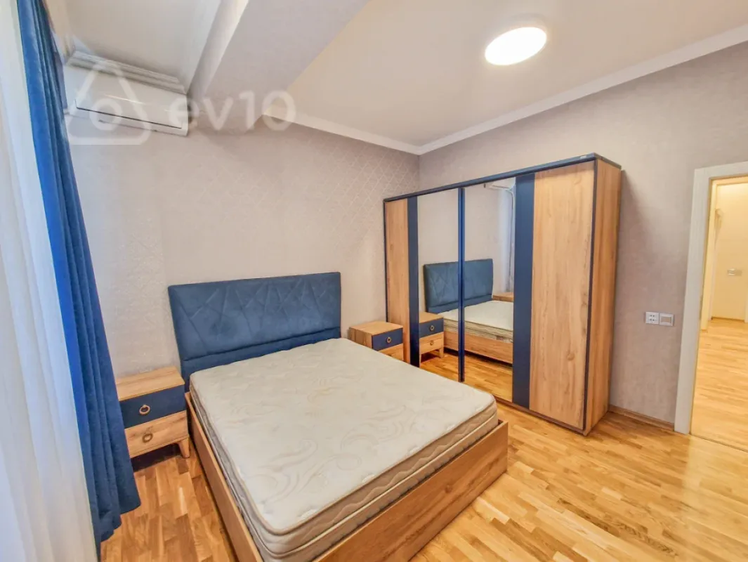 Kirayə verilir 3 otaqlı yeni tikili 100 m²