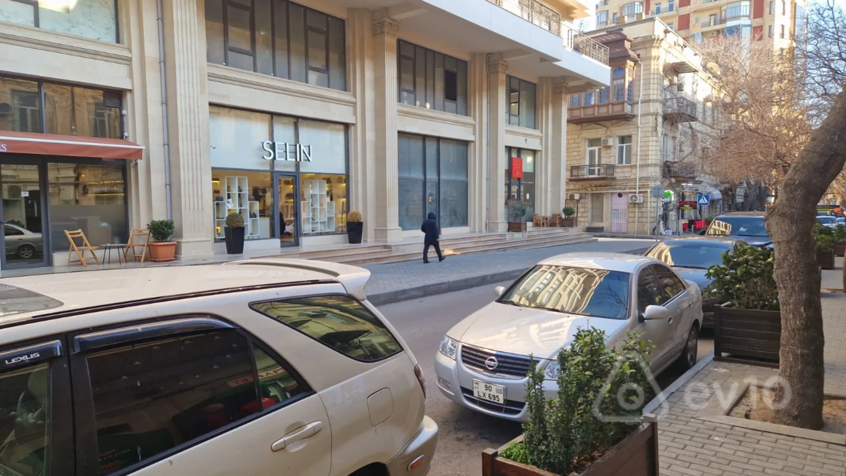 Kirayə verilir mənzil 90 m²