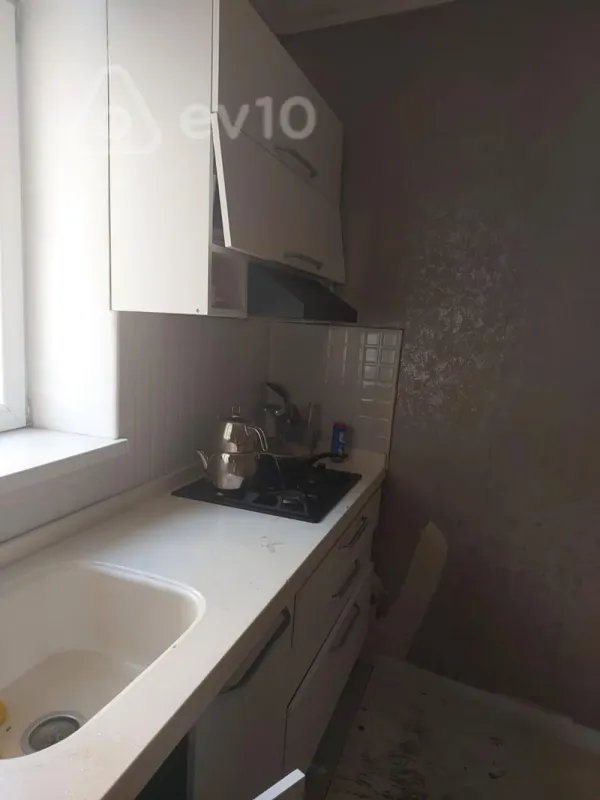 Kirayə verilir 2 otaqlı həyət evi 50 m²