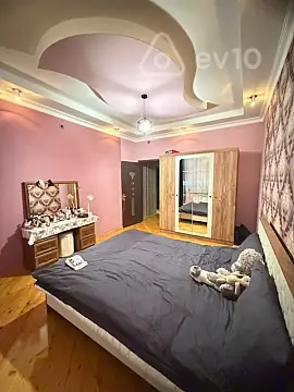 Satılır 3 otaqlı yeni tikili 120 m²