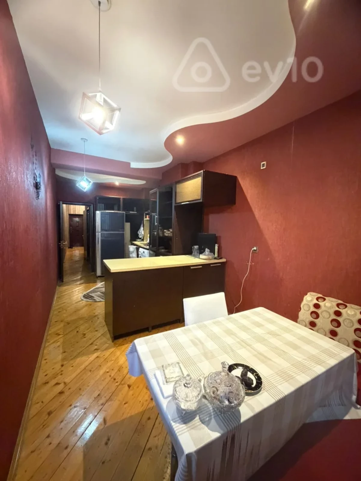 Satılır 3 otaqlı yeni tikili 120 m²