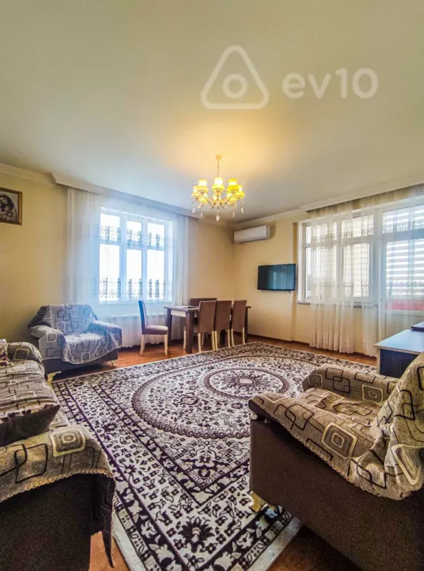 Kirayə verilir 2 otaqlı yeni tikili 85 m²