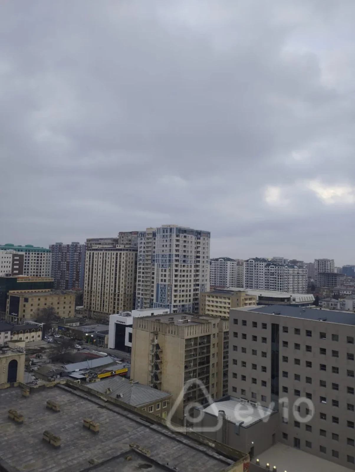 Satılır 3 otaqlı yeni tikili 137 m²