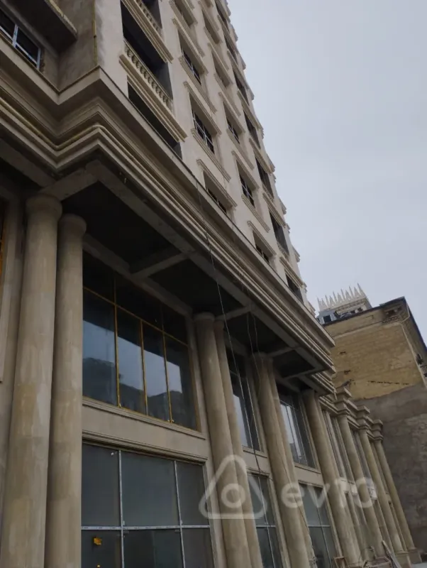 Satılır 3 otaqlı yeni tikili 137 m²