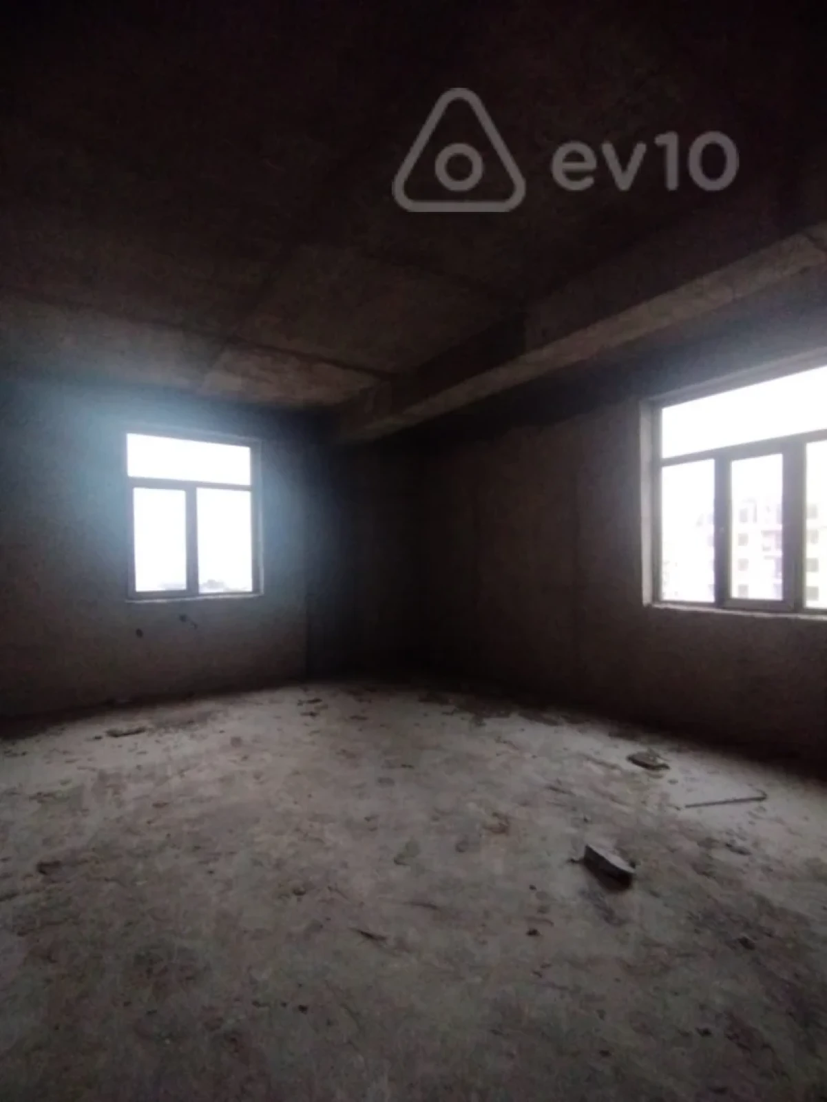 Satılır 3 otaqlı yeni tikili 137 m²