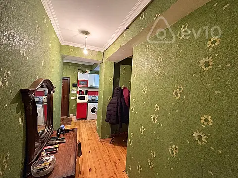 Kirayə verilir 3 otaqlı yeni tikili 80 m²