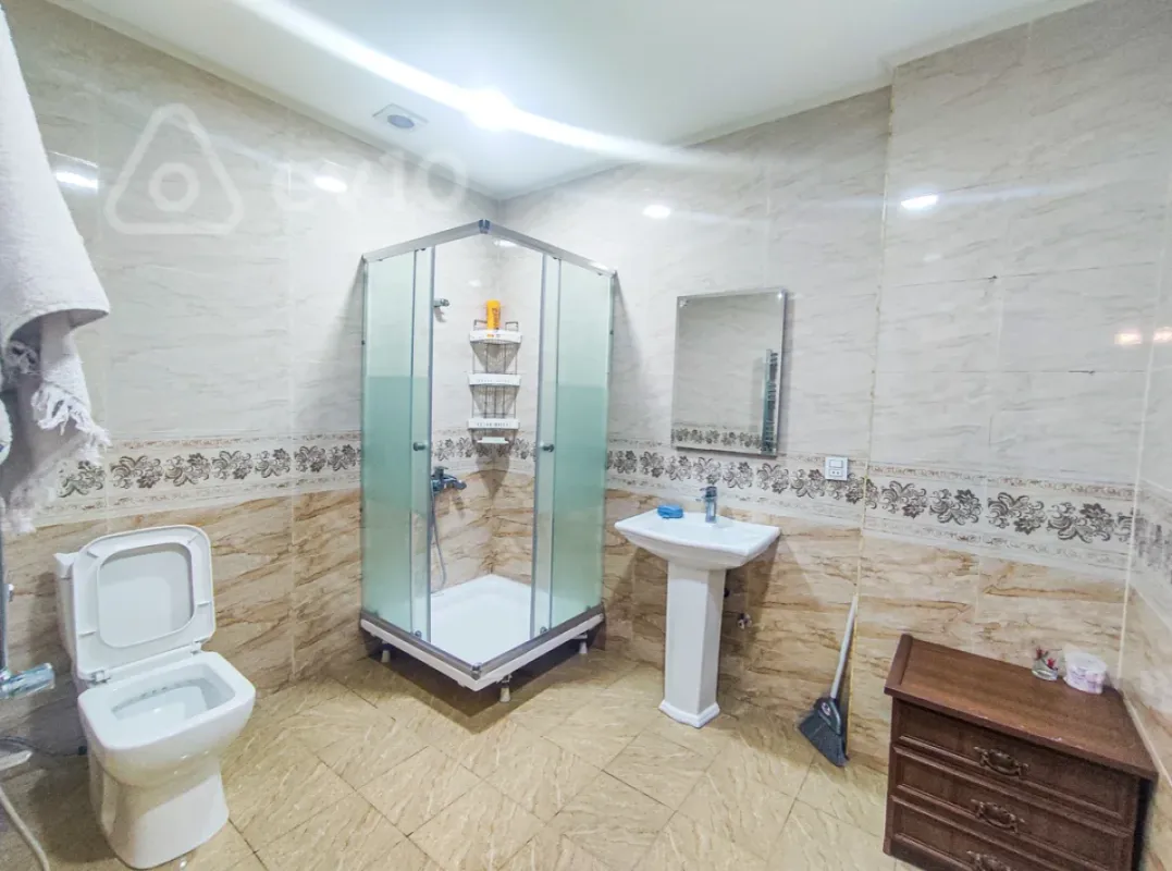 Kirayə verilir 2 otaqlı yeni tikili 90 m²