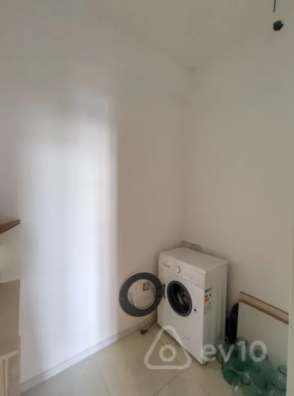 Kirayə verilir 2 otaqlı yeni tikili 90 m²