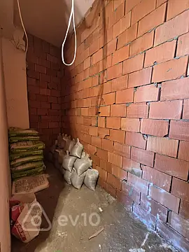 Satılır 2 otaqlı yeni tikili 73 m²