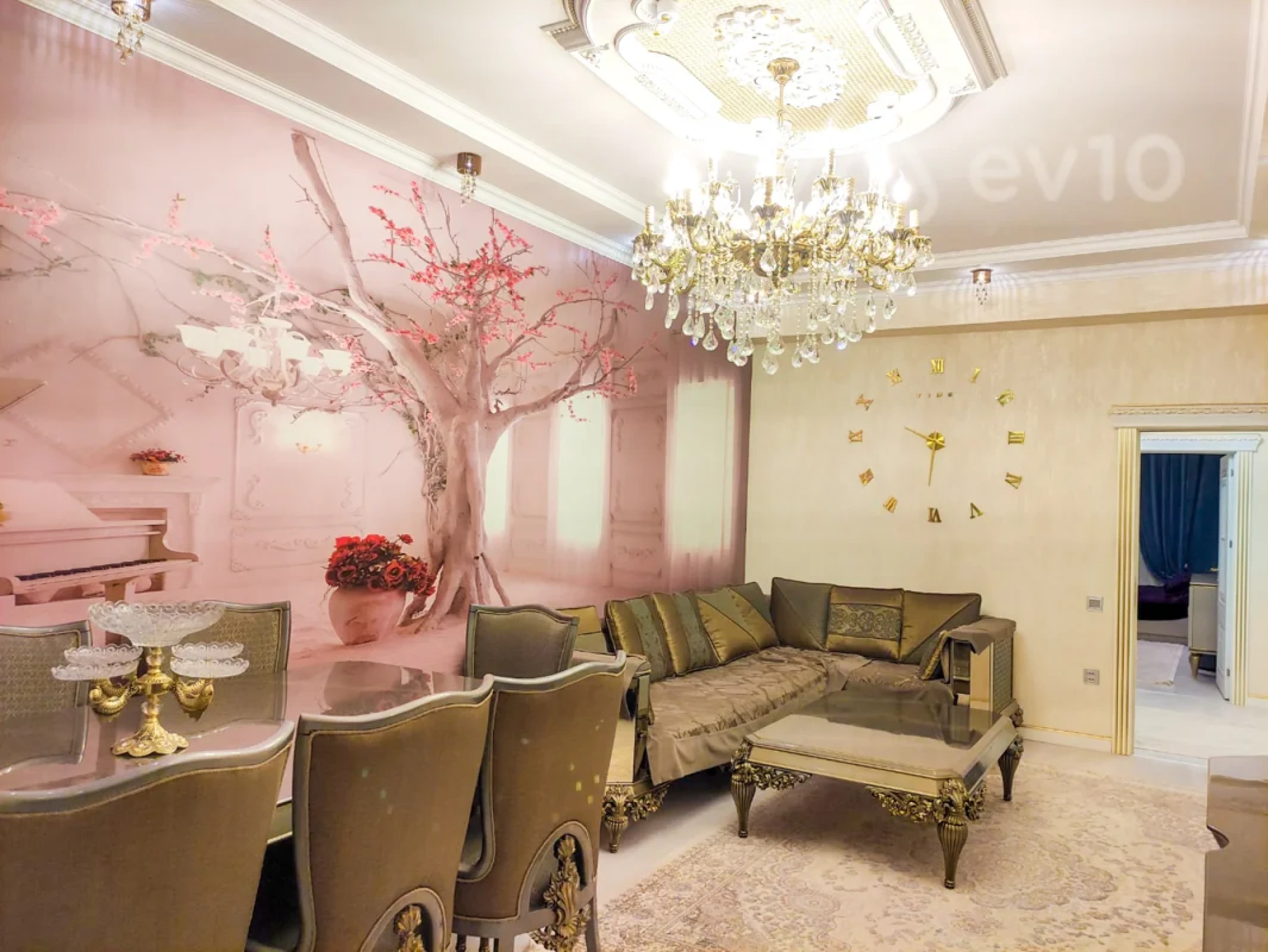 Kirayə verilir 3 otaqlı yeni tikili 120 m²