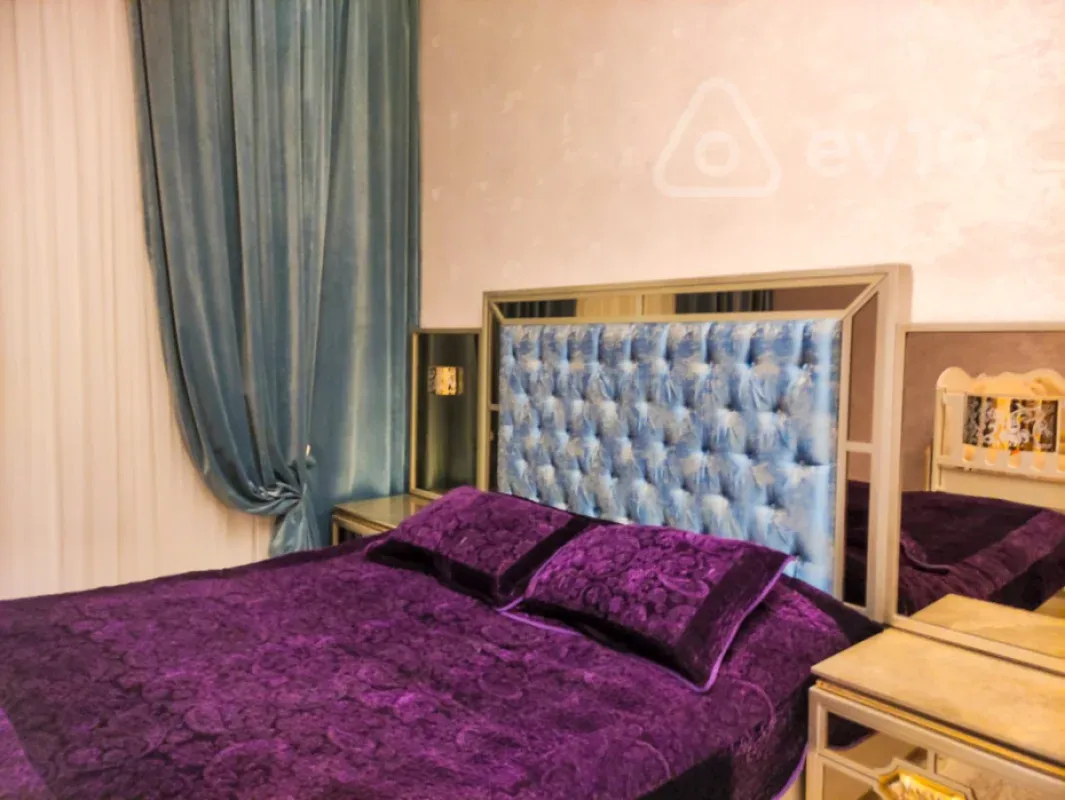 Kirayə verilir 3 otaqlı yeni tikili 120 m²