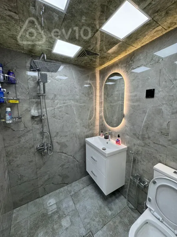 Satılır 2 otaqlı köhnə tikili 35 m²
