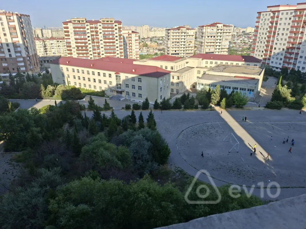 Kirayə verilir 3 otaqlı yeni tikili 130 m²