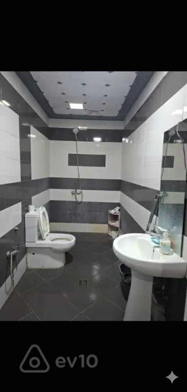 Kirayə verilir 3 otaqlı yeni tikili 130 m²