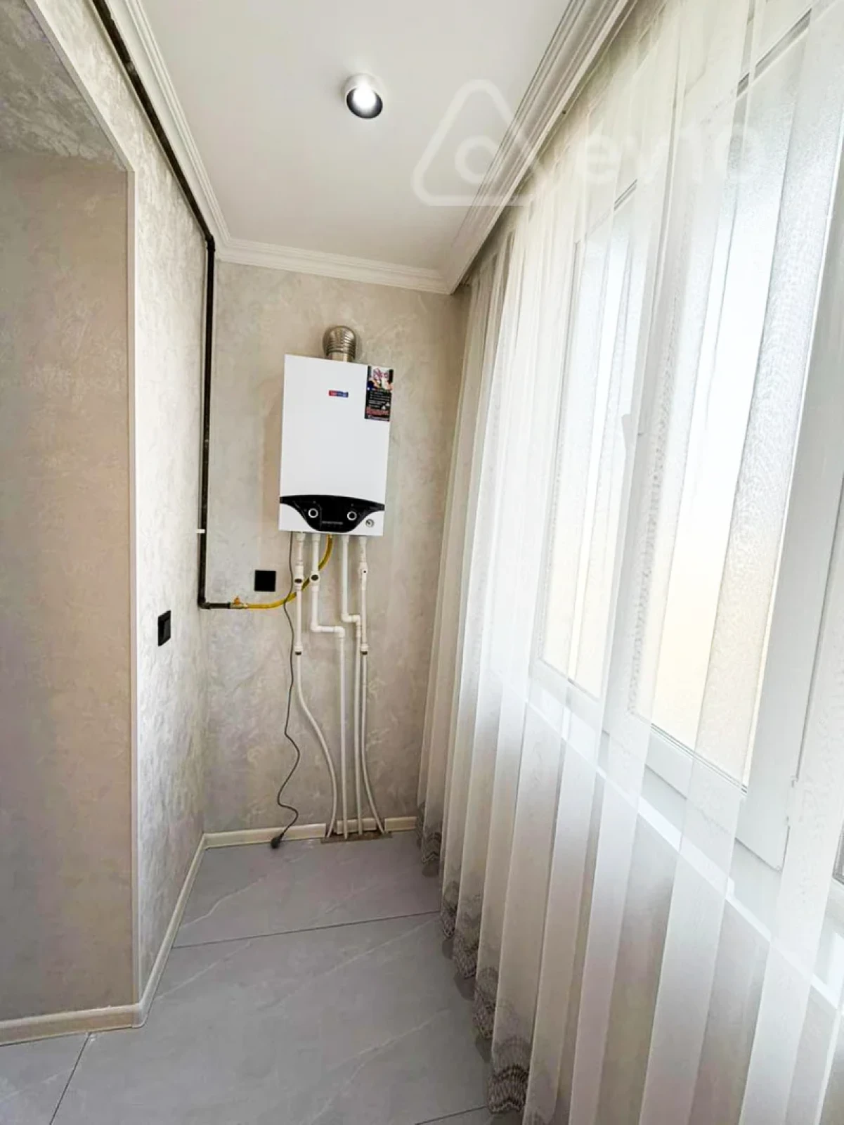 Kirayə verilir 3 otaqlı köhnə tikili 72 m²