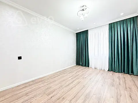 Kirayə verilir 3 otaqlı köhnə tikili 72 m²