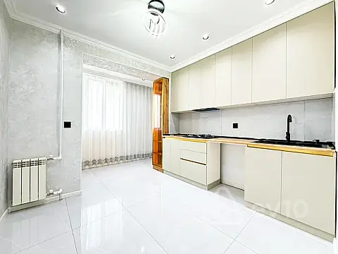 Kirayə verilir 3 otaqlı köhnə tikili 72 m²