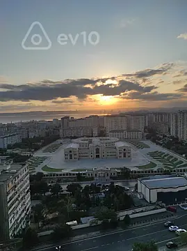 Kirayə verilir 3 otaqlı yeni tikili 100 m²