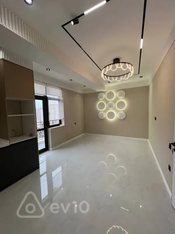 Satılır 4 otaqlı yeni tikili 137 m²