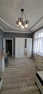Kirayə verilir 3 otaqlı yeni tikili 100 m²