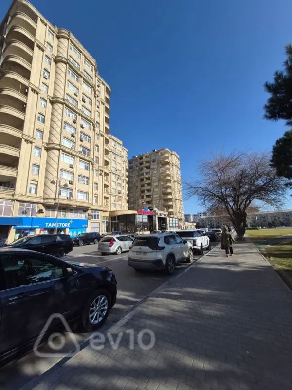 Satılır 3 otaqlı yeni tikili 103 m²