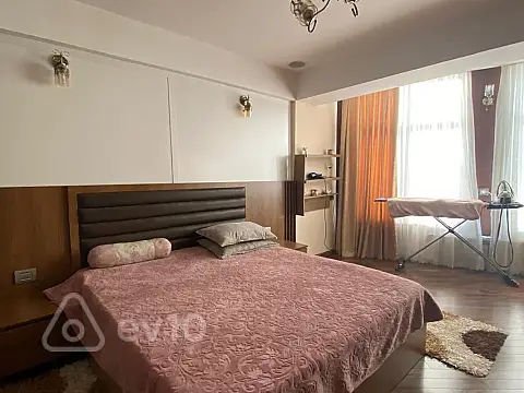 Satılır 3 otaqlı yeni tikili 172 m²