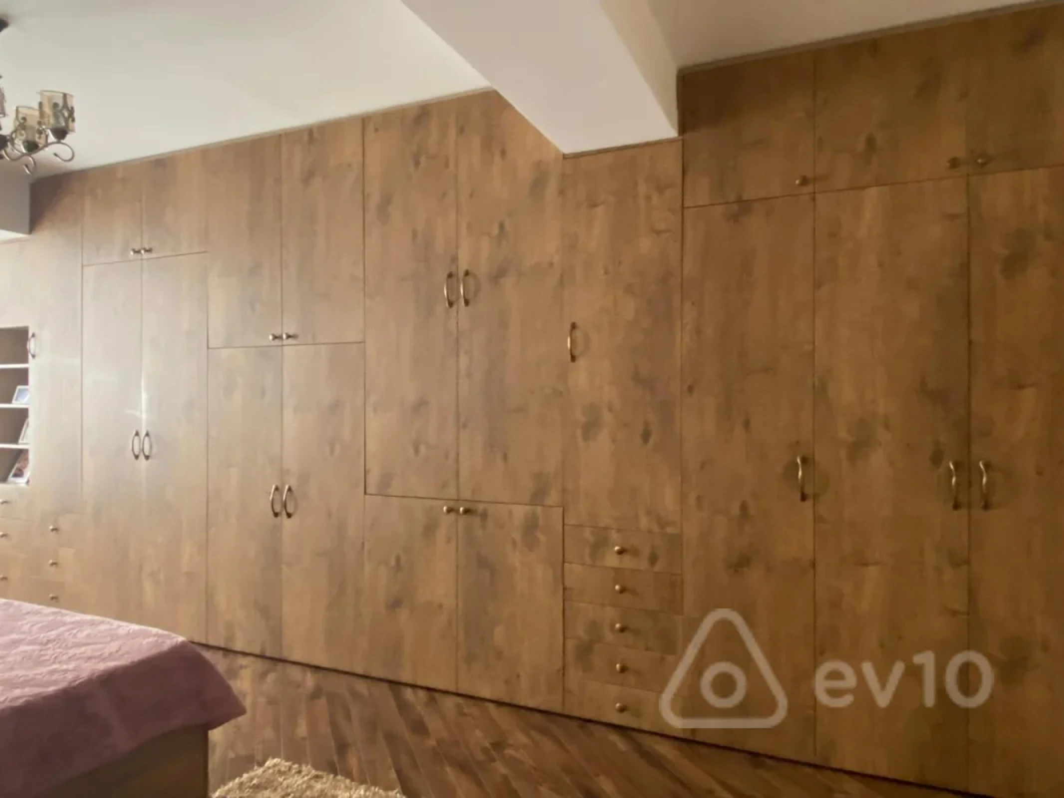 Satılır 3 otaqlı yeni tikili 172 m²