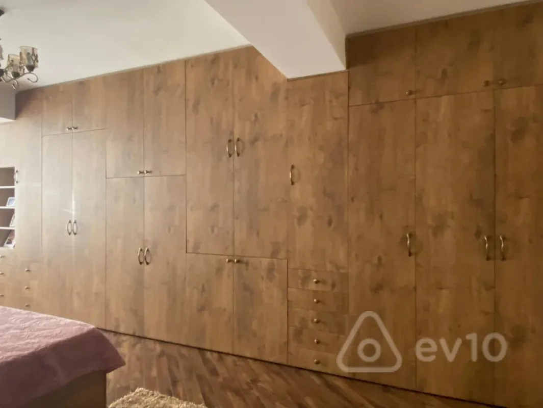 Satılır 3 otaqlı yeni tikili 172 m²