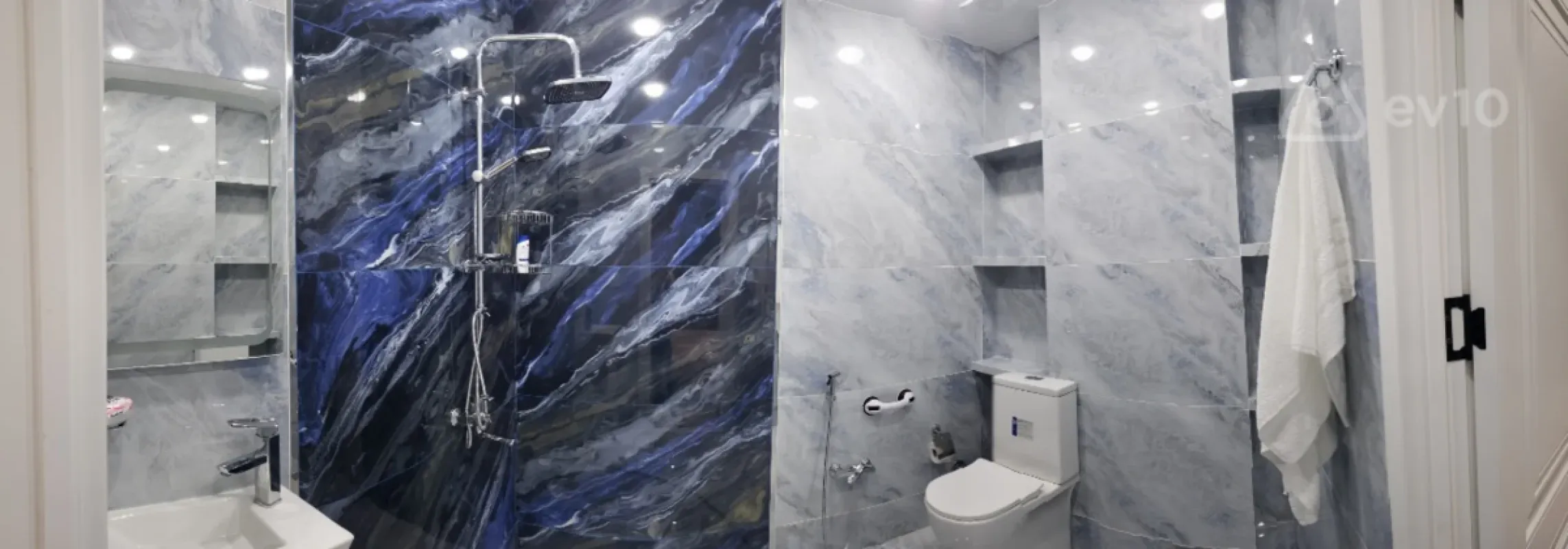 Kirayə verilir 3 otaqlı yeni tikili 150 m²