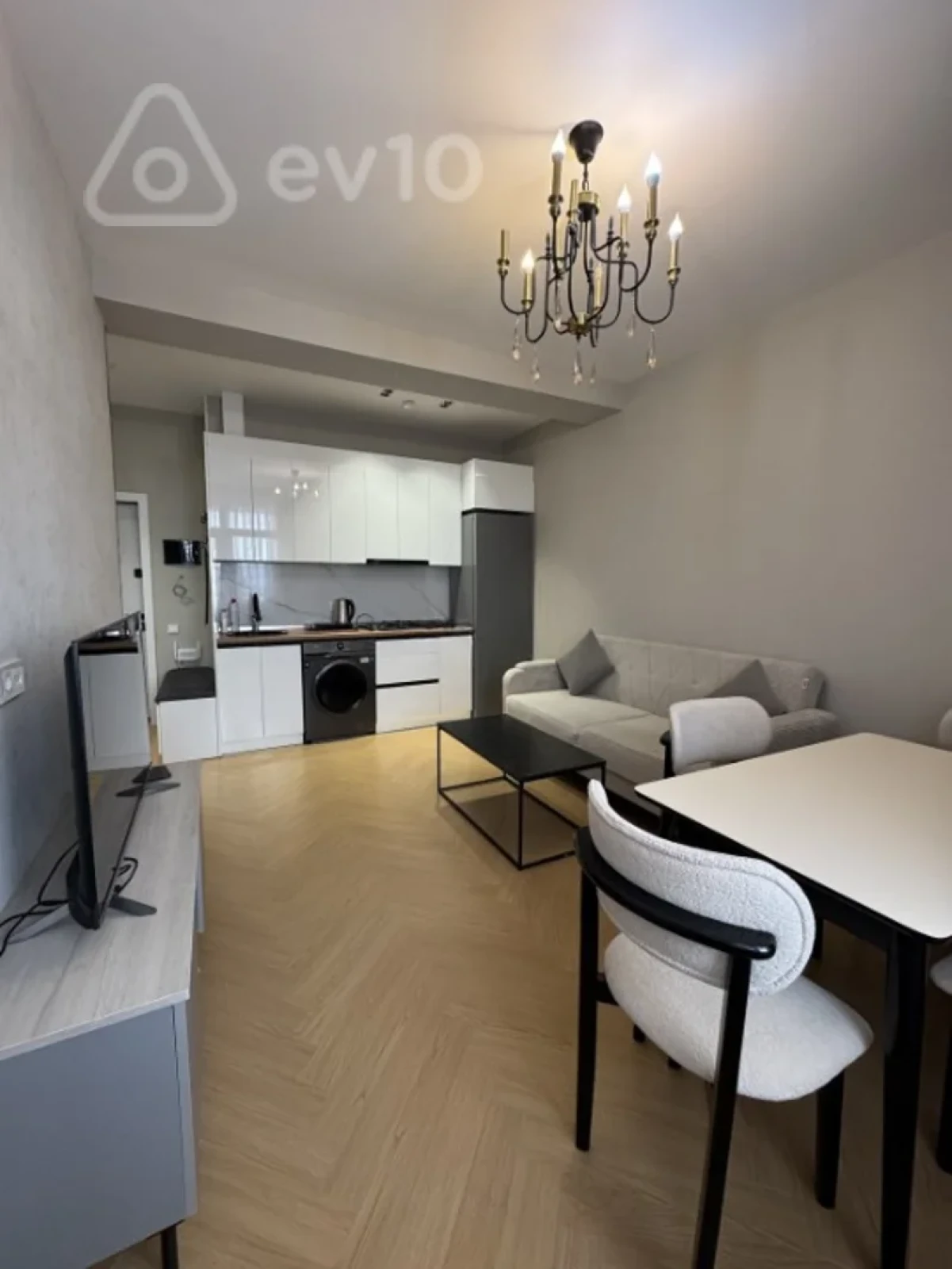Kirayə verilir 2 otaqlı yeni tikili 60 m²