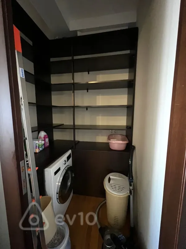 Kirayə verilir 3 otaqlı yeni tikili 138 m²