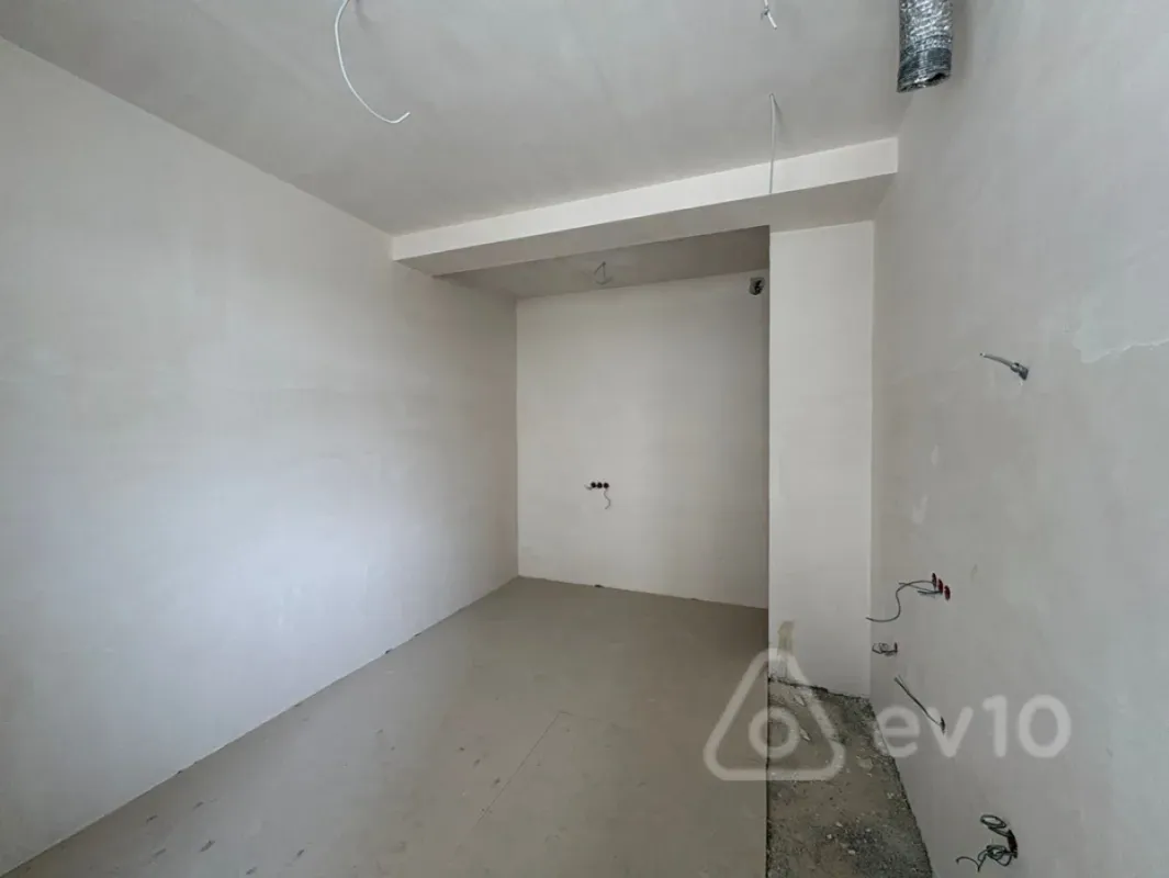 Satılır 2 otaqlı yeni tikili 49 m²