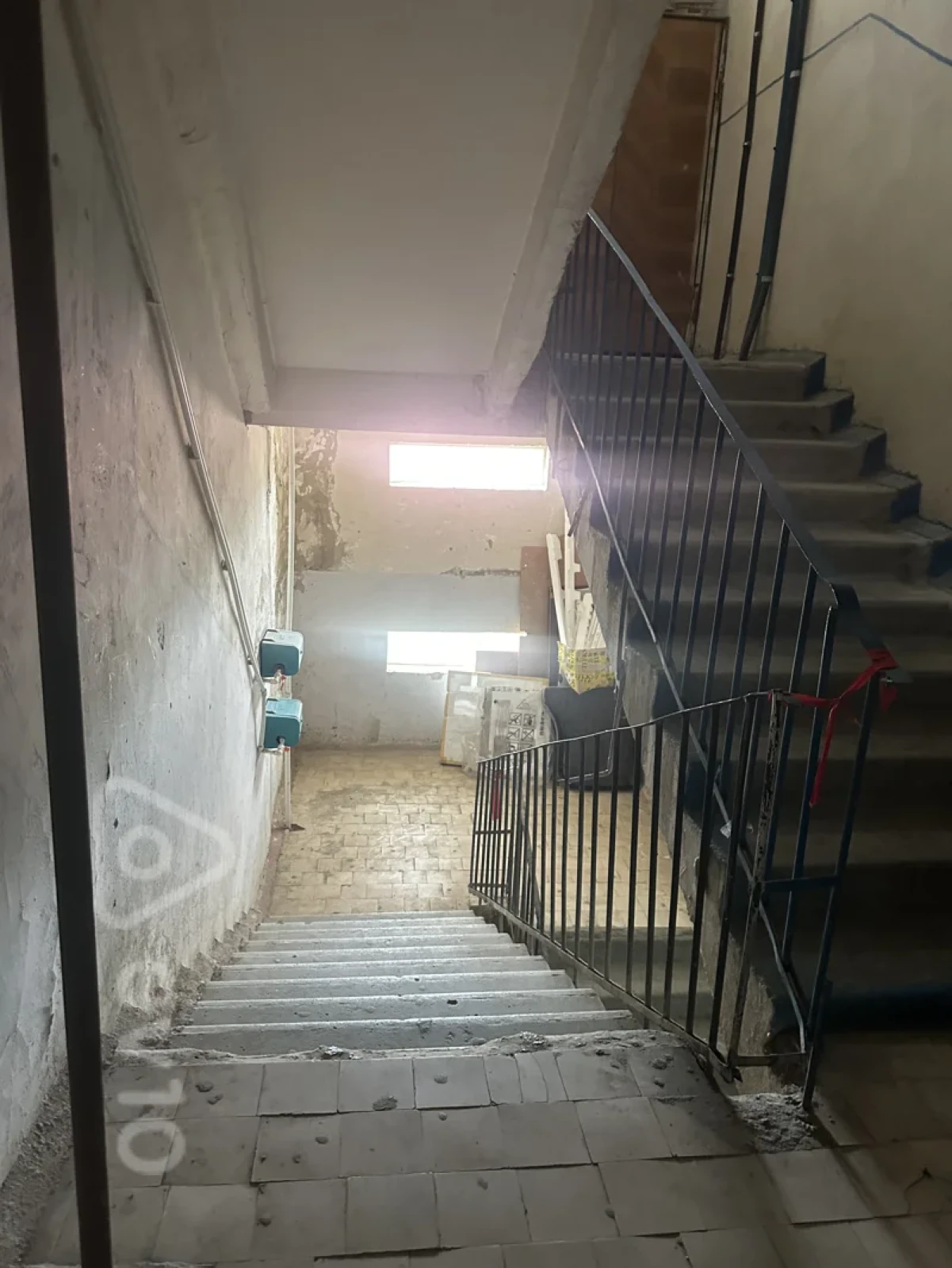 Satılır 4 otaqlı köhnə tikili 130 m²