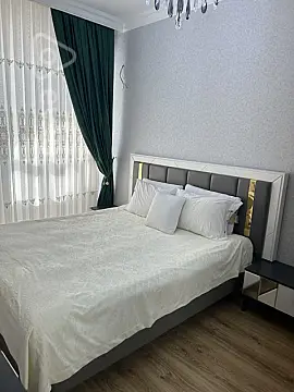 Satılır 2 otaqlı yeni tikili 78.5 m²