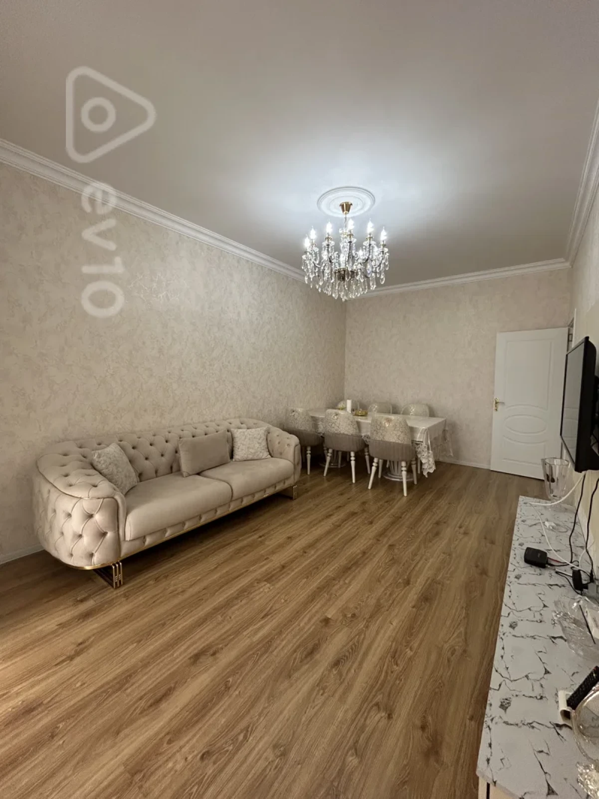 Satılır 2 otaqlı yeni tikili 78.5 m²